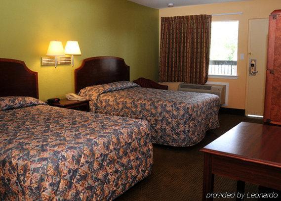 Budget Lodge Churchland Chesapeake Habitación foto